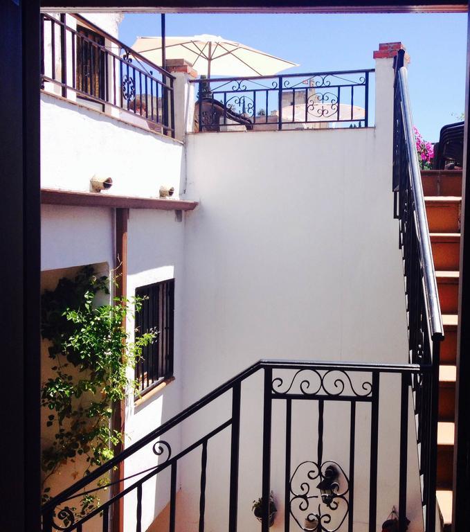 Casa Callejon De Echevarria Granada Exterior photo